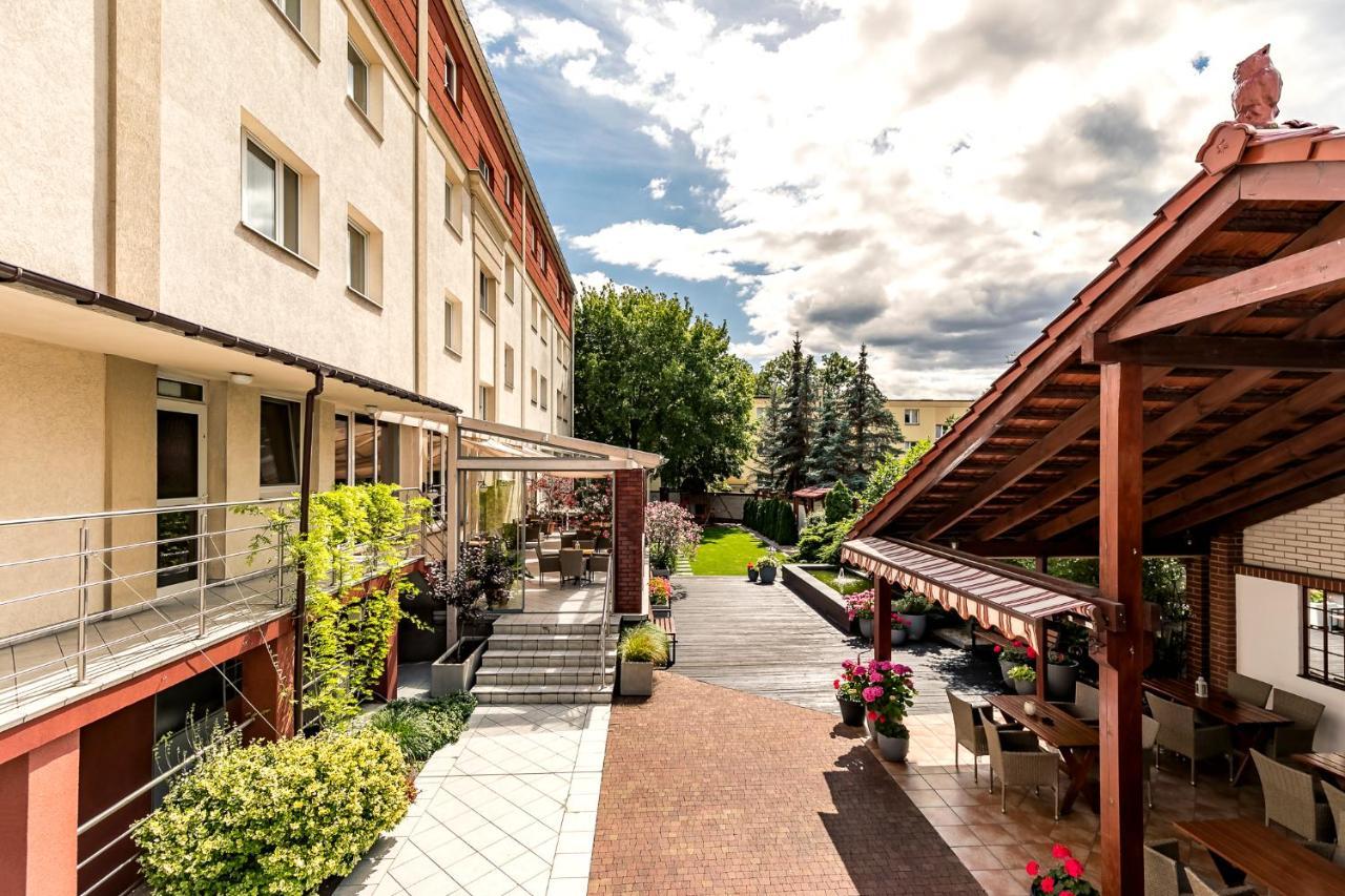 Hotel Almarco Schroda Exterior foto